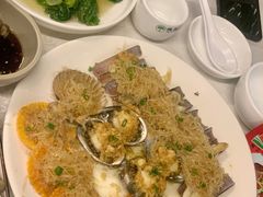 蒜蓉粉丝蒸扇贝-琼大师东方烤乳猪(亚特兰蒂斯店)