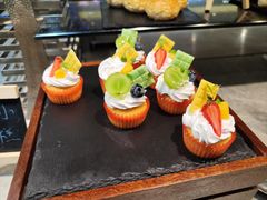 -昆山裕元花园酒店·温莎西餐厅