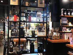 大堂-Gee Coffee Roasters(万象天地店)
