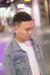 -发饰美男士增发补发假发定制店