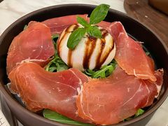 布拉塔配火腿-IL TEATRO 精品意大利餐厅