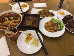 -台上设计餐厅(歌华大厦店)