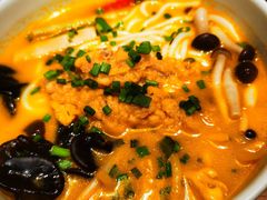 -云海肴·汽锅鸡·云南菜(天山百盛优客店)