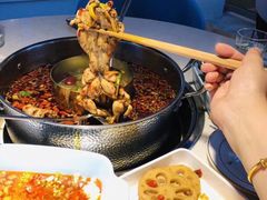 -蛙两只美蛙鱼头火锅(恒茂店)