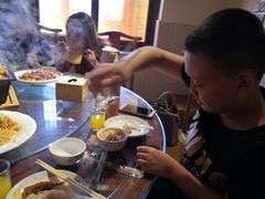 -东来菜馆•手抓海鲜家常菜•海鲜锅贴(鸽子窝店)
