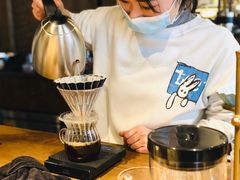 -Metal hands·铁手咖啡