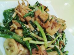 -双月饭店·20年老字号(新村店)
