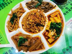 小吃五拼-令氏家外家岐山面(火炬路店)