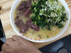 -文山荷鲜居(翠湖店)