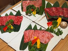 特上三筋-炼火烤肉店