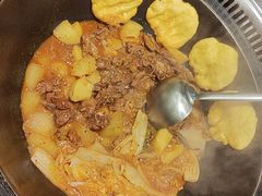-靠山屯东北铁锅炖(东北菜，古美西路店)