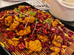 -爱啤精酿·民谣酒馆(滨江店)