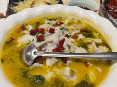 招牌酸菜黑鱼-怪怪龙虾·澳洲蓝龙王·深夜食堂(惊驾路店)