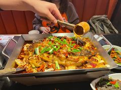 -鸣记脆皮烤鱼·海鲜烤鱼(亿合城店)