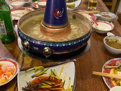 -毛辣果·贵州红酸汤牛肉火锅(西单店)