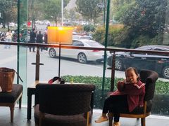 -星巴克(郑州曼哈顿广场店)