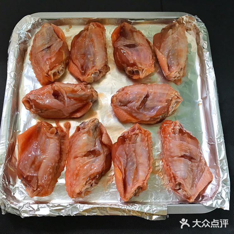 鲜嫩多汁，香到流口水的叉烧鸡翅