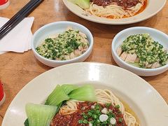 -李先生牛肉面大王(成都东站西广场店)