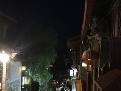 -小锅巴纳西餐厅