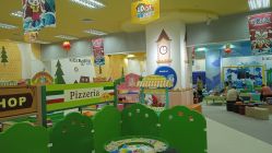 -莫莉幻想儿童乐园(北京丰台永旺店)