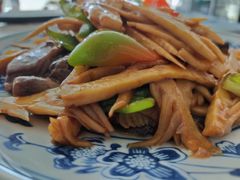 -天天向上素食餐厅(五台山店)
