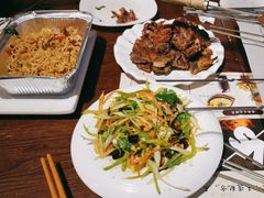 -三个大叔烤羊肉串·歌手驻唱·碳烤鲜肉(西三旗店)