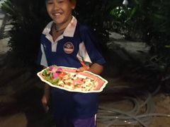 -Thiw Soen Seafood Restaurant