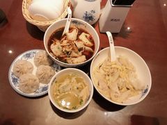 红汤辣馄饨-熙盛源(复兴路店)