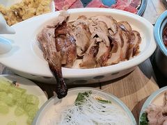 -龙聚德北京烤鸭(沙坪坝华宇A馆店)
