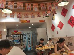-柳州肥姨妈大骨螺蛳粉(江宁万达店)