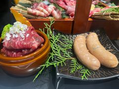 -山川小町·极番烧肉(新地假日广场店)