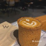 这M stand 除了招牌燕麦曲奇拿铁，还能喝酒？