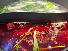 -赵美丽·重庆社区火锅·直营店(火车东站·中豪国际店)