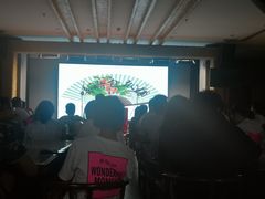 -嘻哈包袱铺(交道口店)