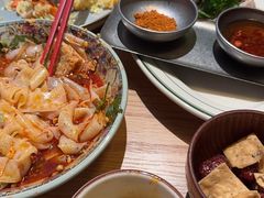 -纳鲁孜·新疆特色餐厅(上海悦荟广场店)