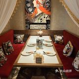 口味很一般的一家店 服务员也比较太难叫到~