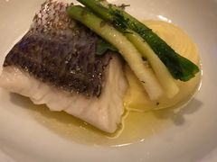 -迪拜帆船酒店海底餐厅