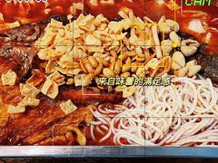 -在巷子里的烤肉店·螺蛳粉烤鱼·牛蛙(和美城店)