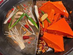 -赵美丽重庆火锅(西安直营总店)