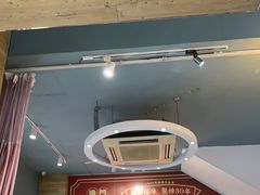 -滋味满屋美食坊(上海街店)