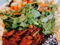 干拌臊子面-三十六味匠猪蹄(三元桥店)