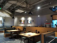 大堂-爱伲PLUS·牛肉海鲜自助火锅(融创店)