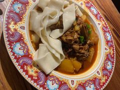 沙湾大盘鸡-塔哈尔·新疆盛宴(城西银泰店)