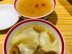 -八二小区抄手(龙湖上城天街店)