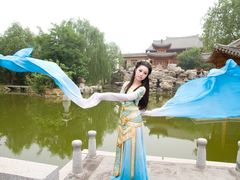 水袖-九月鹰飞汉服摄影工作室