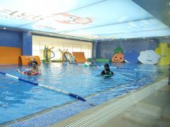 -戊辰亲子游泳俱乐部