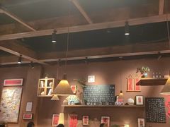 -巴卤社老火锅(财富店)