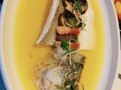 -港丽餐厅(高德置地店)