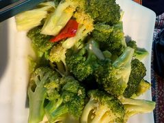 -羊巴道新疆菜·清真(上梅林店)