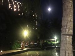 -三亚湾海居铂尔曼度假酒店